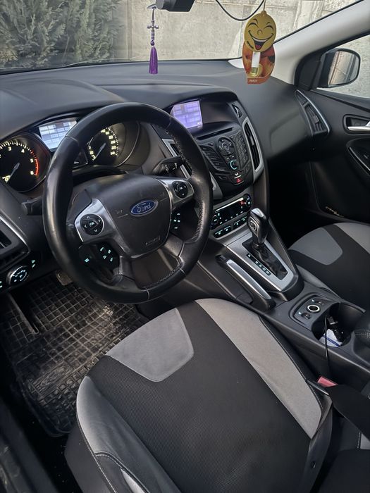 Ford focus 3 an 2012 automat  euro5