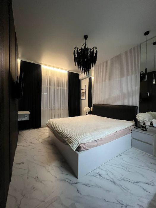 Продаётся 3х комнатная квартира возле Shox Med центра