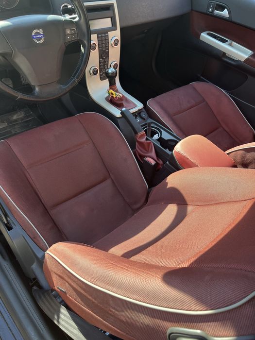 Volvo c30  2008г