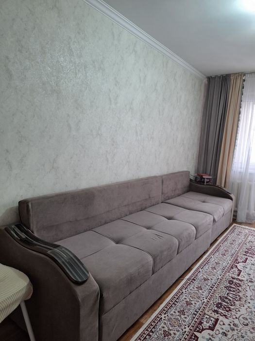 Продаётся диван - кровать.