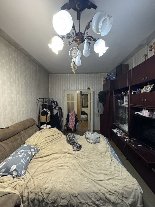 Продаю 3-х комнатную квартиру на Сергели 3