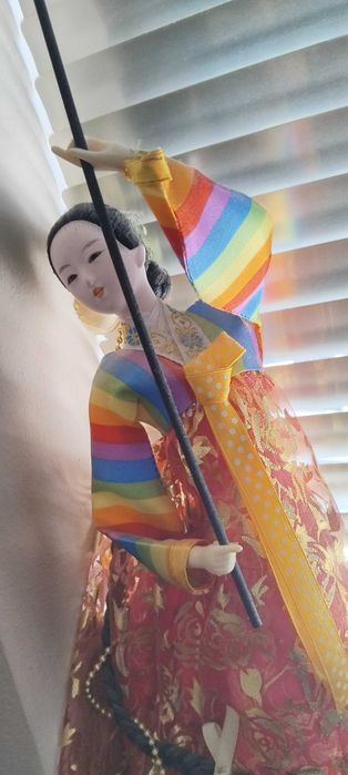 Красива Кукла-Корейка