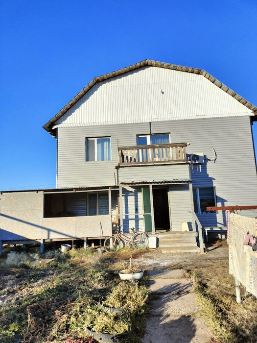 Продам коттедж 209кв.м хороший торг.