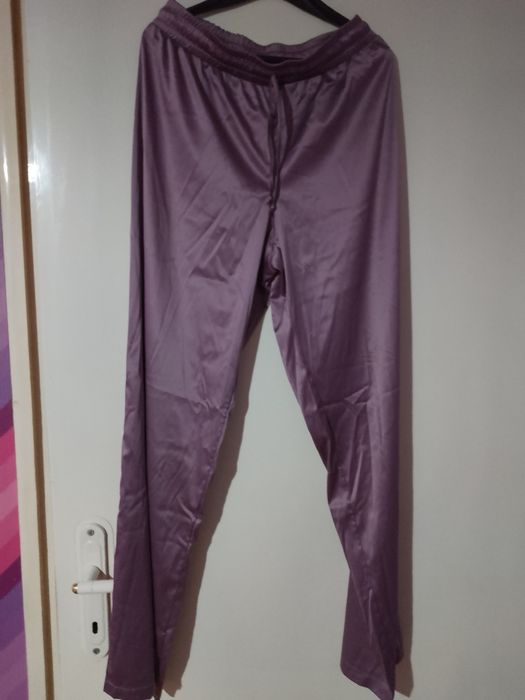 Луксозна пижама нежно лилаво