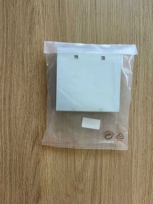 Adaptor universal FIAMMA Kit S 120 pentru marchize F45
