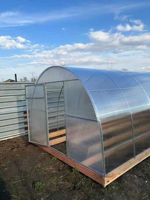 Теплица из поликарбоната (УСТАНОВКА ПОД КЛЮЧ)