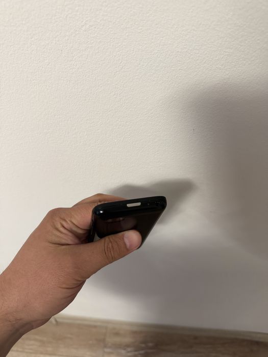 BlackBerry Q5 – Aspect Impecabil ( Colecție / Folosire )