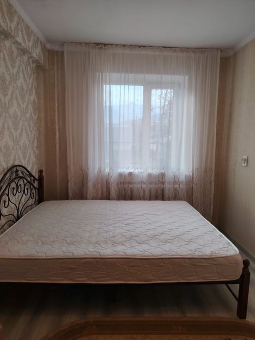Кровать двуспальная