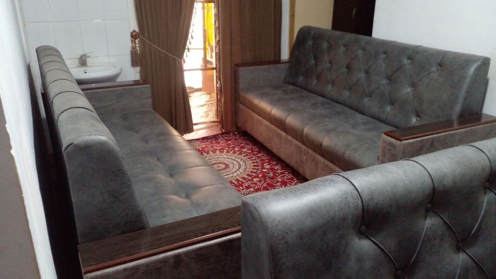 Yumshoq sifatli yangi mebell