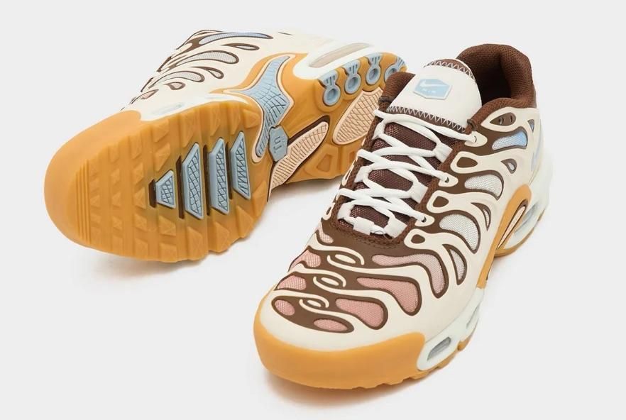 Nike Air Max Plus Drift