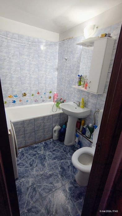 Apartament 2 camere de vanzare