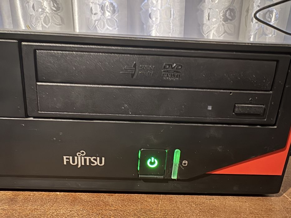 Компютър i5 4460 8ddr3 GPU 1 GB