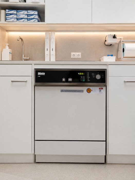 Miele termofezinfector cabinet clinica stomatologic dental