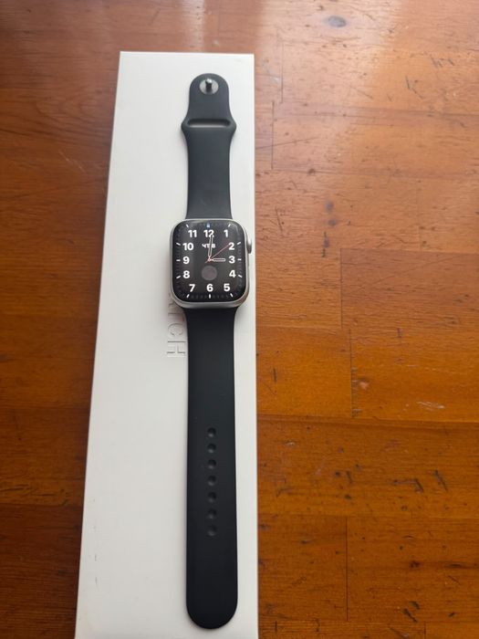 apple watch 32гб 8series 45mm
