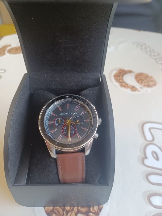 Часовник Armani Exchange