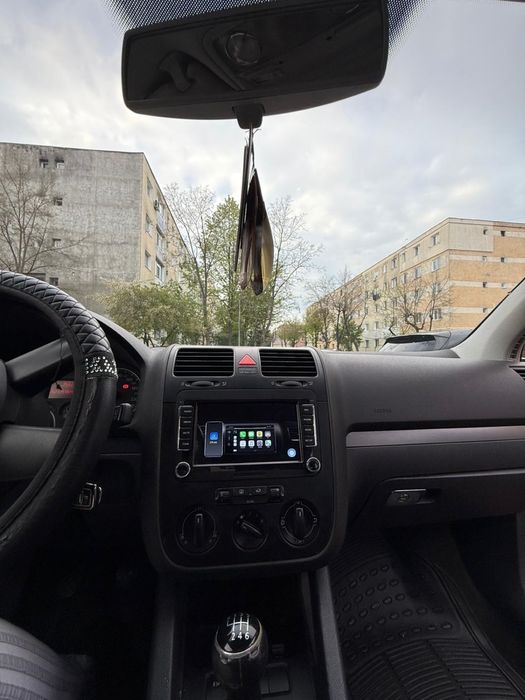 Se vinde  golf 5 fsi
