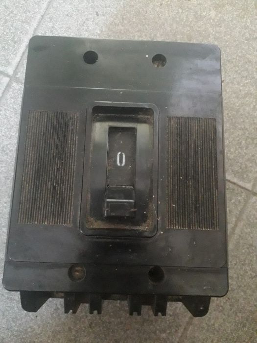 прекъсвач шалтер