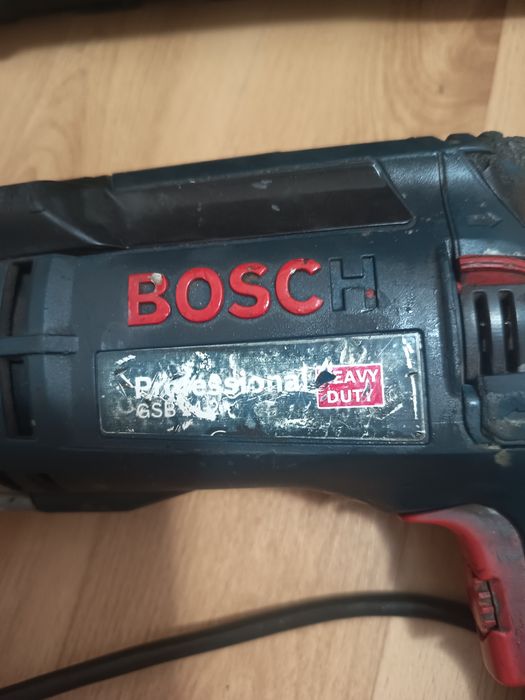 Mașină de găurit cu percuție Bosch Professional GSB 24-2 (1100W) + Valiză transport
