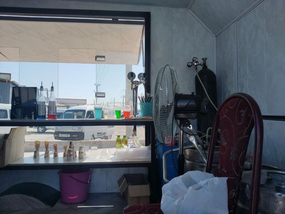 Ko'chma do'kon food trukt