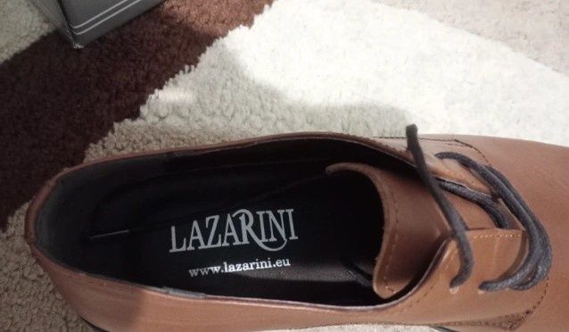 Нови обувки Lazarini 42 номер