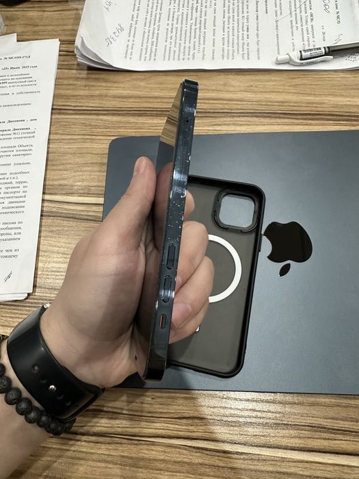 Продам Iphone 12 Pro 128гб