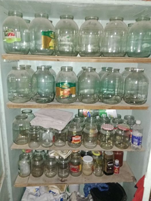 Шыфенер старый банки 3 2 1 литровый все и телевизор под ка продаю