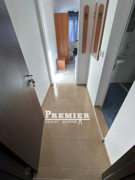 Продава се Двустаен апартамент в Поморие - 52 кв.м за 1058 €/кв.м - Снимка #5