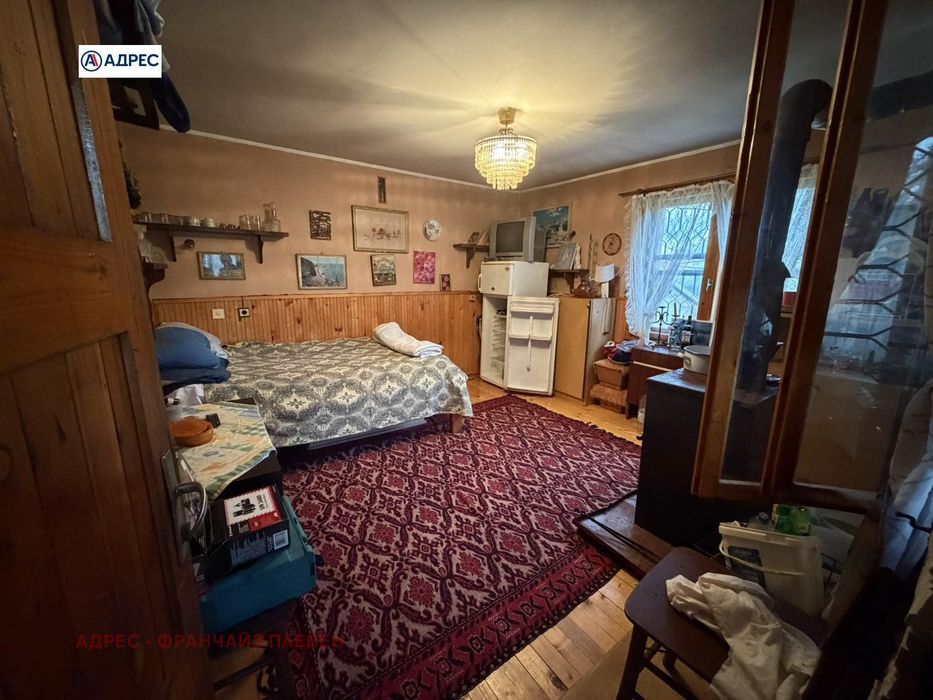 Къща в Плевен-м-т Мъртва долина площ 42 цена 34000