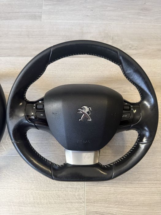 Волан Peugeot 208 / 308 / 2008 / 3008 Пежо 208 308 и еърбег airbag