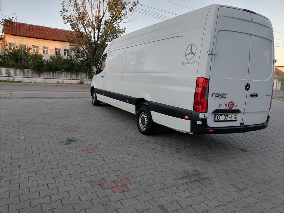 Mercedes Sprinter XXL an 2020 - Proprietar - Clima - Navigatie