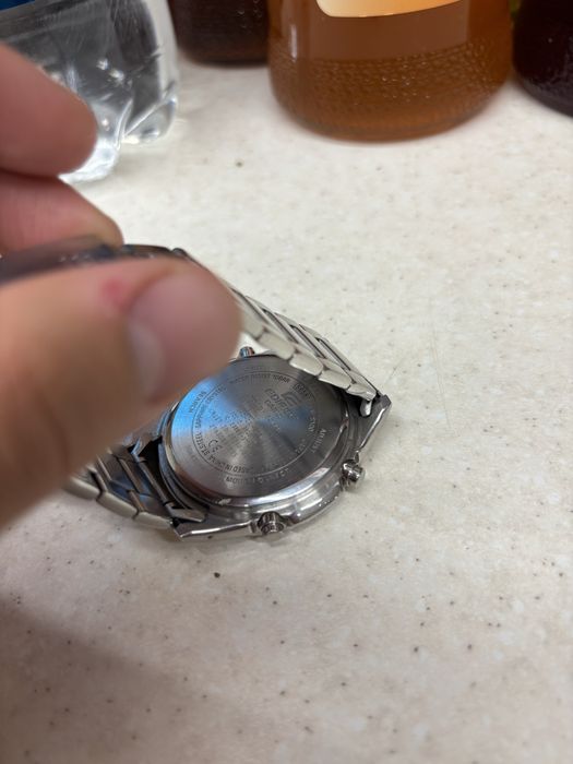 Продам часы Casio Edifice