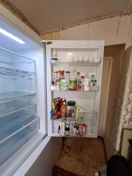 Продам холодильник Haier 120000