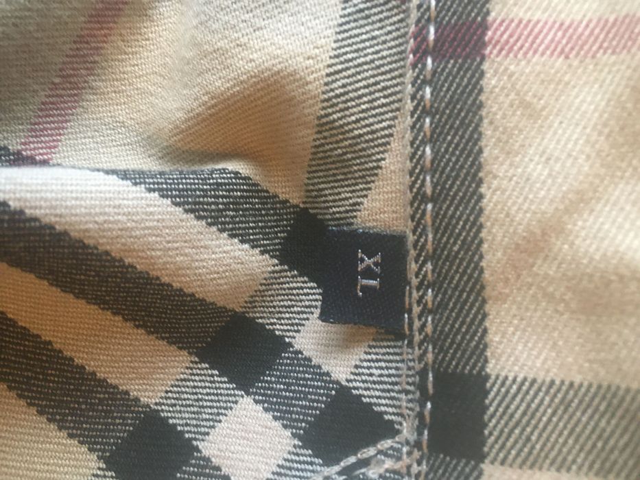Burberry яке оригинално