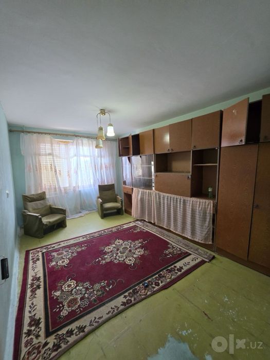 Продается 2 ком. Квартира площадью 50 кв.м. В Саттепо ор. 24 школа