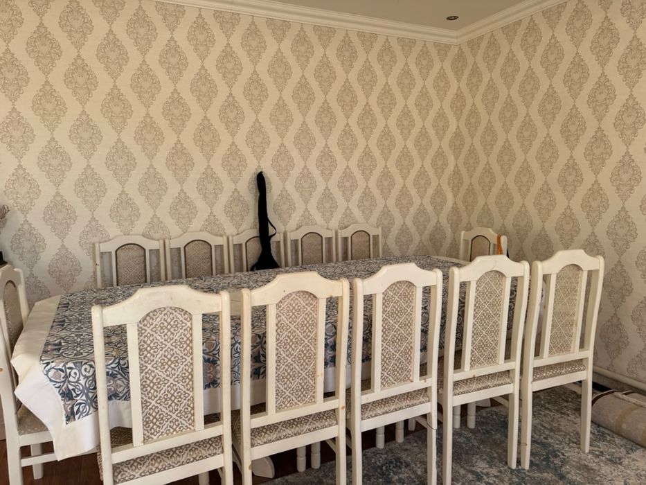 Стол 3м и 12 стульев