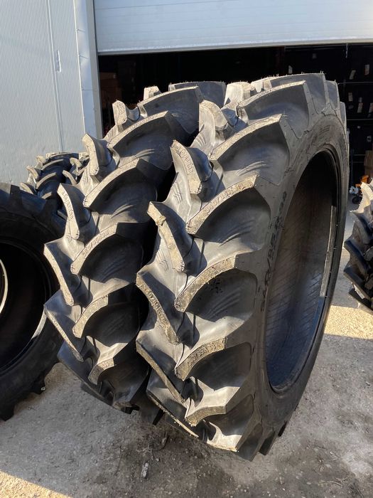 Cauciucuri noi 340/85 R38 OZKA Radiale de tractor 13.6-38 Anvelope
