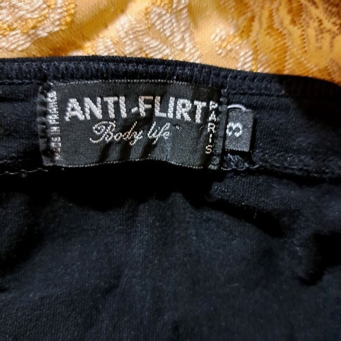 Body superb de la Anti-Flirt