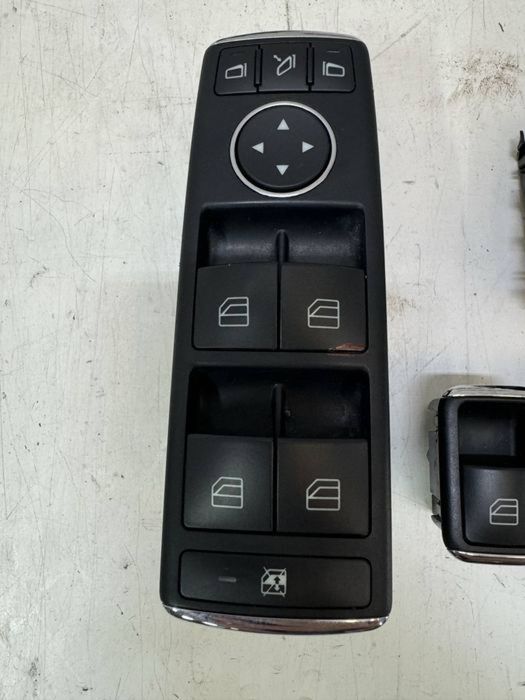 Butoane comenzi geam volan portbagaj joystick Mercedes W212 E-Class