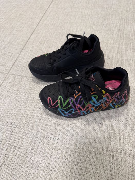 Scechers детски маратонки 29 номер