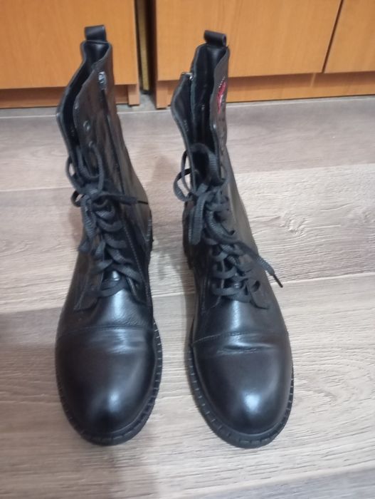 Ghete de dama marimea 40