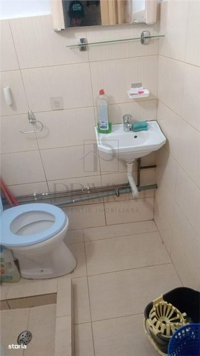 COMPLEX - APARTAMENT 1 CAMERA - mobilat, utilat, etaj intermediar