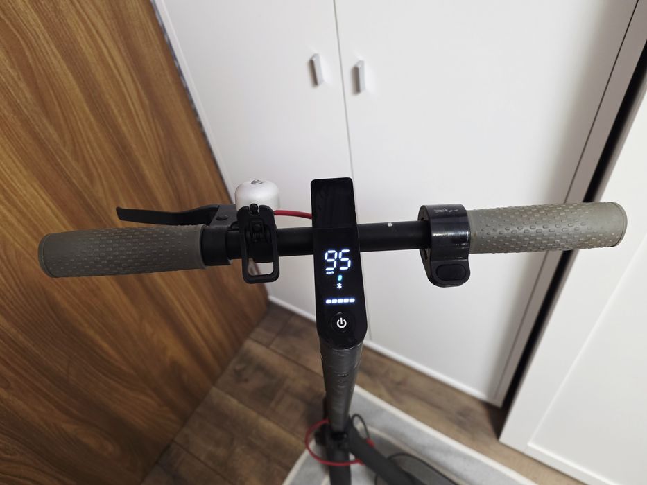 Електрическа тротинетка Xiaomi m365