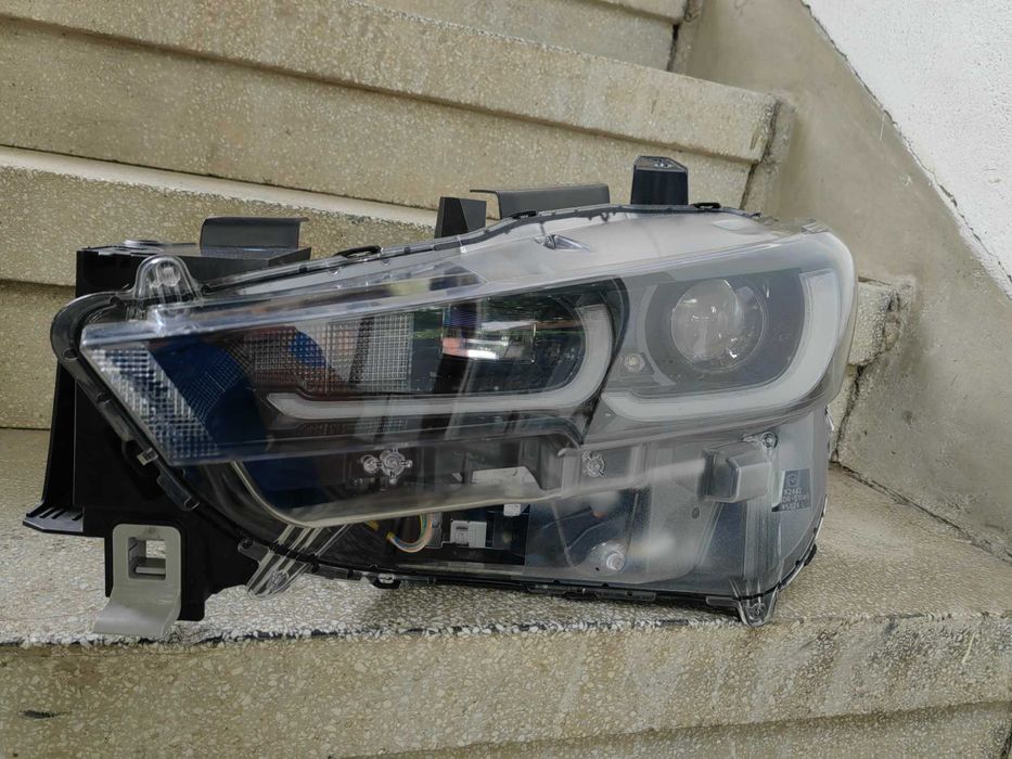 Фар Mazda CX5 LED 22г.+ ляв / Фар Мазда ЦХ5 Оригинален