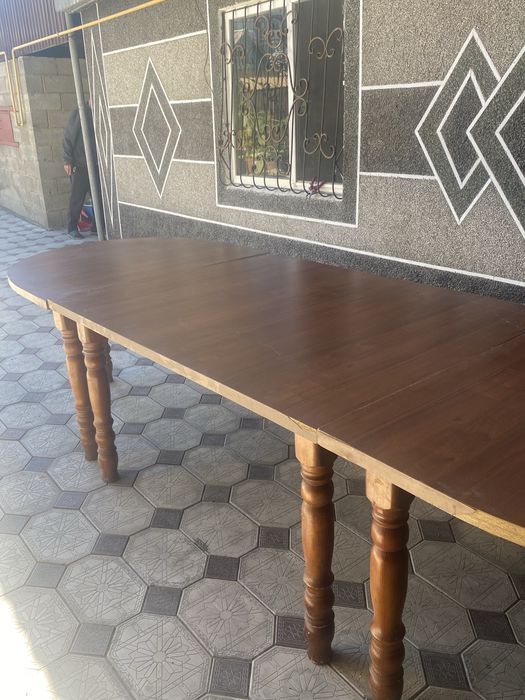 Продам стол из 3 частей