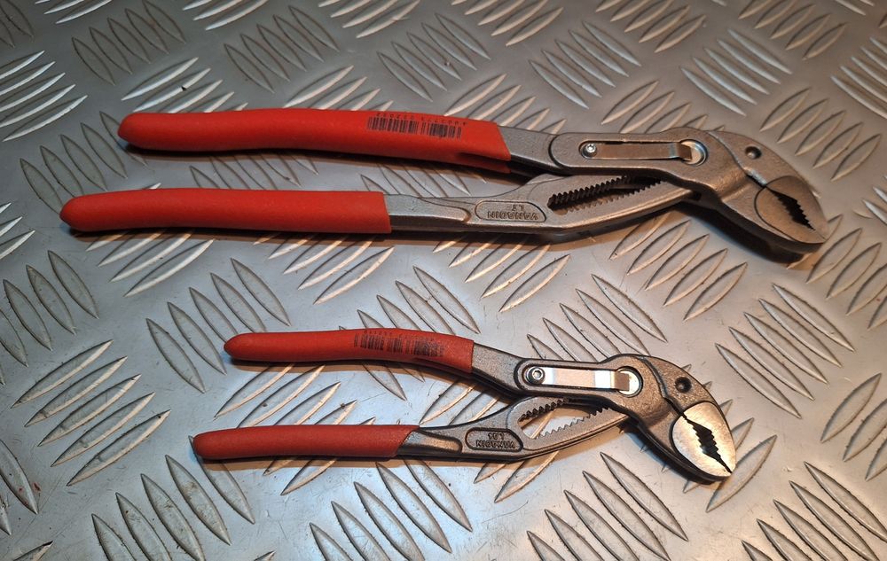 Продавам Knipex Cobra