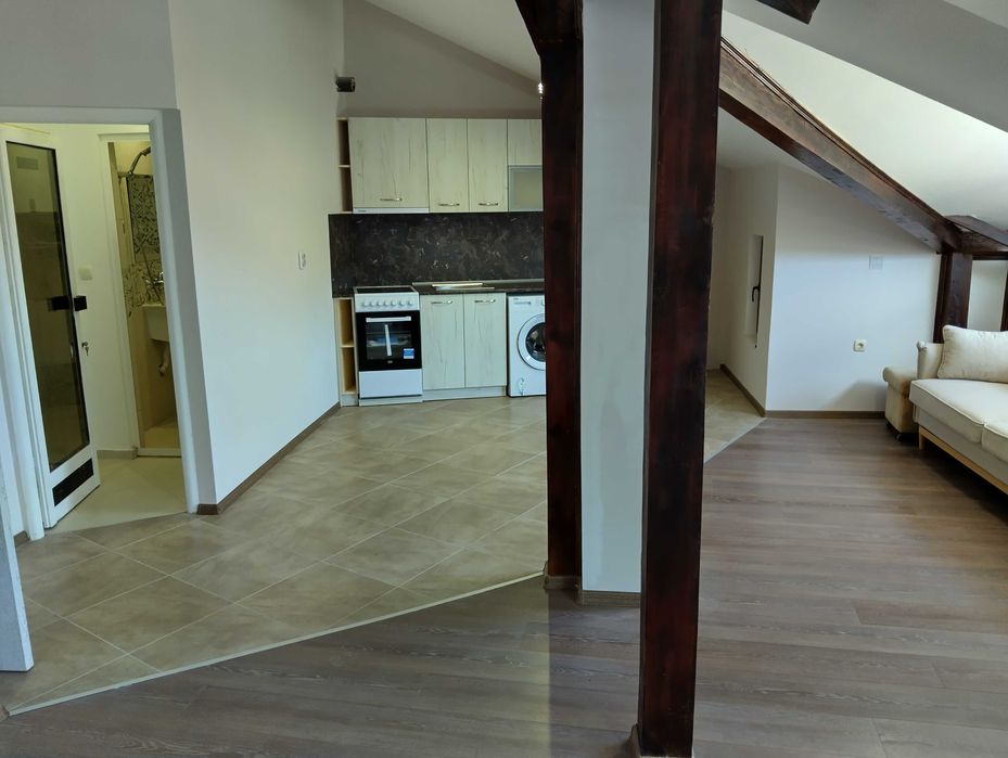 Дава се под наем Двустаен апартамент в Силистра, Център - 67 кв.м за 255 € - Снимка #5