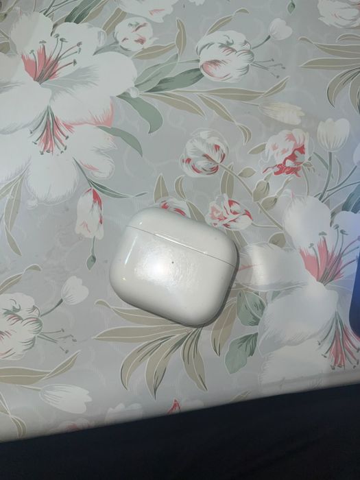 Оригинальные AirPods 3