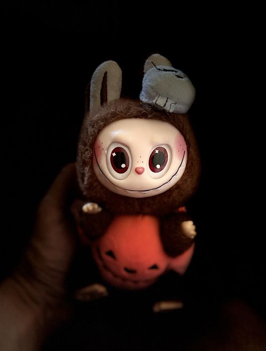 Figurina Labubu - Editie Speciala Halloween