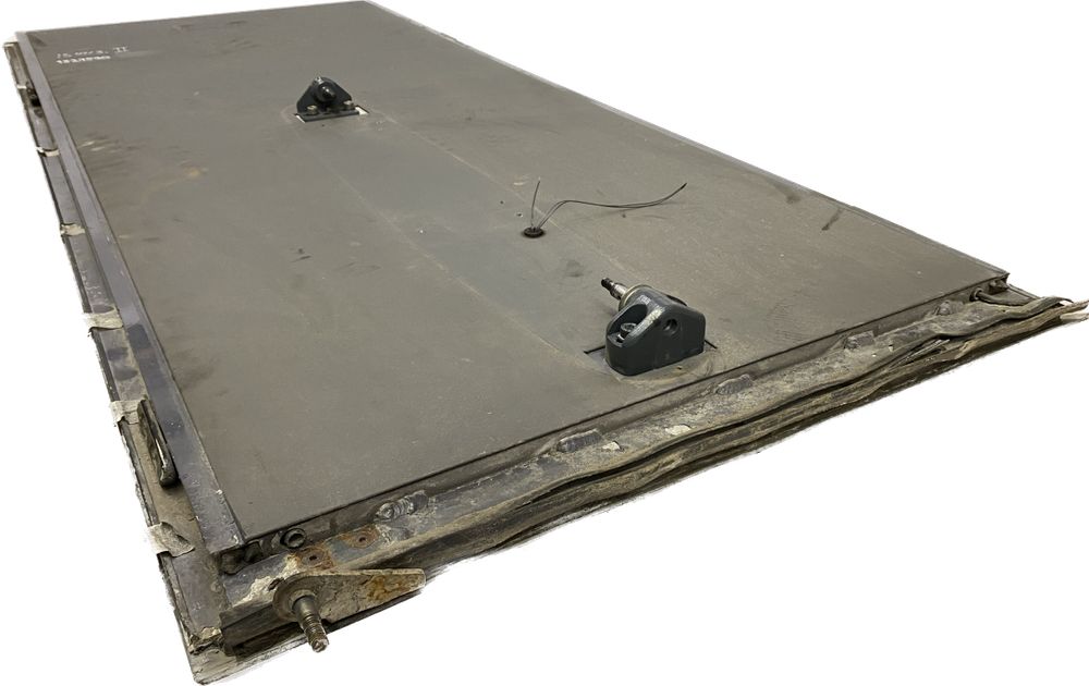 592255 Ușa laterală a autobuzului, spate simplă SCANIA K-Series (2016-) SCANIA