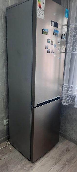 Продаю холодильник марки  Beko